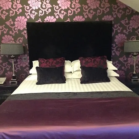 The Townhouse Hotel-3